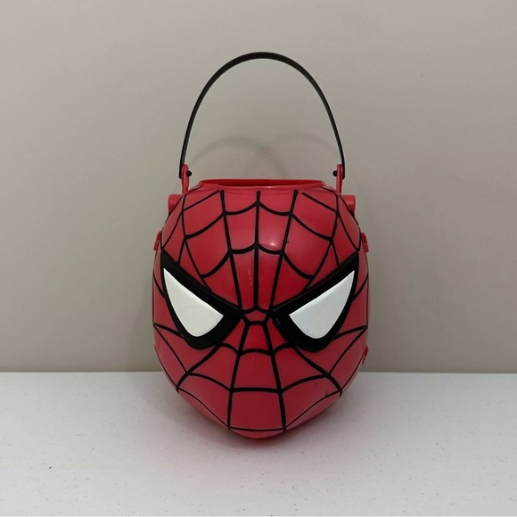 Marvel Spiderman Folding Halloween Treat Pail 2006 Candy Bucket Easter Basket - Picture 2 of 12